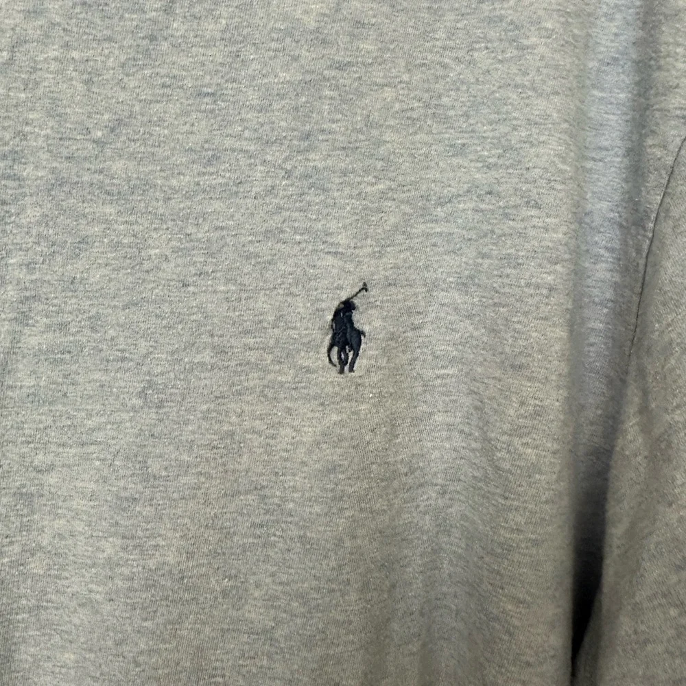 Polo Ralph Lauren V-Neck Short Sleeve Chambray Blue T-Shirt XL - Picture 2 of 4